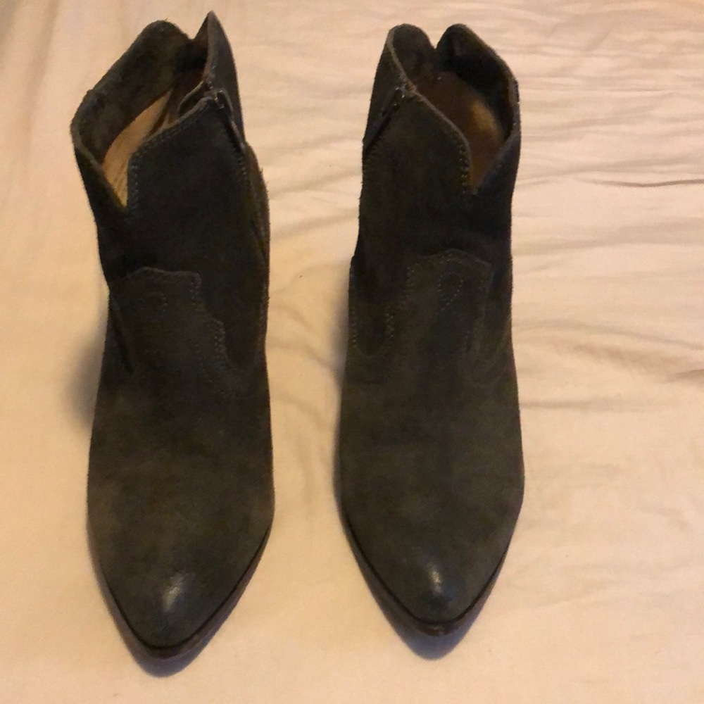 Frye suede olive green boots